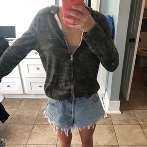 Monrow camo zip up hoodie.